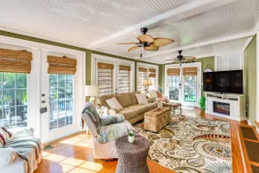 < 1 Mi to Boat Ramp: Canal-front Retreat in Astor! - Image 4