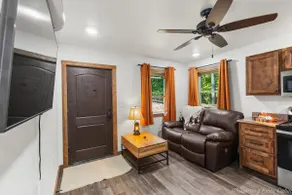 Whispering Pines Guest Cabin near Wolf Pen Trails! - Image 5