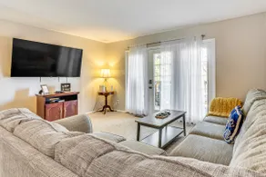 4 Mi to Greers Ferry Lake: Condo w/ Deck & Balcony - Image 3