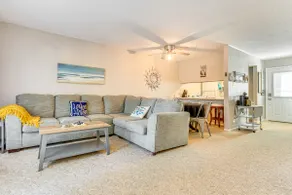 4 Mi to Greers Ferry Lake: Condo w/ Deck & Balcony - Image 5