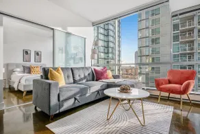 Beltline Beauty 2BR w Parking , AC, near Stampede - Image 3