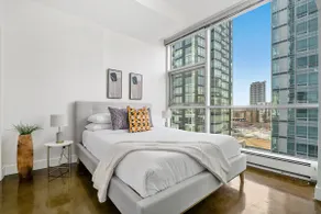 Beltline Beauty 2BR w Parking , AC, near Stampede - Image 5