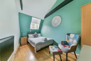 Superior-Apartment-Private bathroom - Image 4