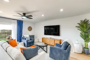 Balconies & Views: Modern Abode in Poway! - Image 4