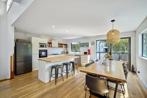 Seaview Retreat - Image 2