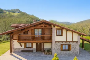 Casa Eizaola | Nature and Charm in Etxalar - Image 4