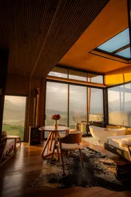 Tekoá Cabin - Glass ceiling and movie screen - Image 2