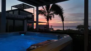 30 Knots- 3BR/3BA, hot tub, gaming & housekeeping - Image 2