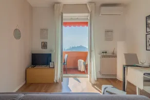 Roberta s Home - Image 3