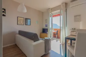 Roberta s Home - Image 5
