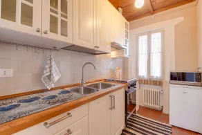 The Vineyard Cottage - Image 4