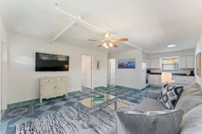 Charming 1BR in Downtown Fort Lauderdale 400-9 - Image 3
