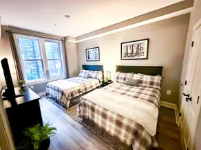 NEW! Seneca 113 Private Entrance, Hot Tub, Heated Garage, Sleeps 6! - Image 4