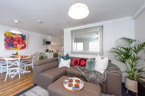 Luxury Lagoon Ocean Escape - 2BR Sofabed Sleep 6! - Image 3