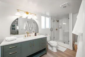 The South Bay Retreat - Image 2