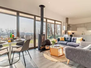 2 Bed in Colchester oc-82400 - Image 3