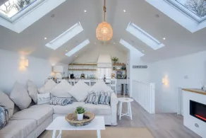 Ty Megan - 3 Bedroom Cottage - Bayview Oxwich - Image 2