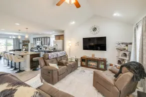 1 Mi to Colonial Beach Boardwalk: Home w/ Fire Pit - Image 3