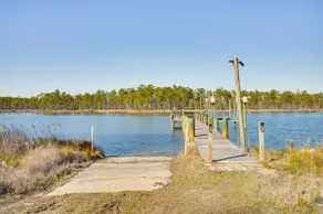 Boat Dock & Ramp: Upwind Acres Guesthouse! - Image 2