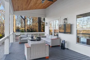 The Hideaway at Lake Hartwell - Image 5