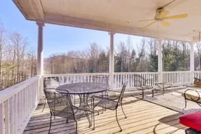 Family Home w/ Game Room & Decks in Etlan! - Image 3