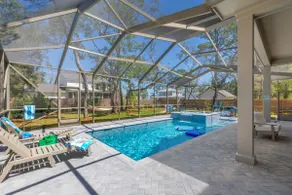 Luxury Home with Pool & Spa, Game Room, 2 bikes - Image 2
