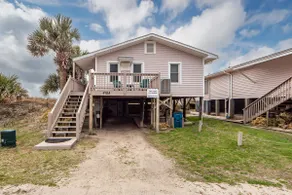 Oceanfront- Edisto Beach Cottage-Screen porch - Image 3