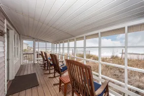 Oceanfront- Edisto Beach Cottage-Screen porch - Image 5