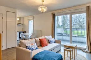 Le Nicole un appartement en duplex avec balcon et place de parking - Image 4
