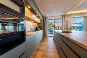 Chalet Anwo Top 2 - Image 2