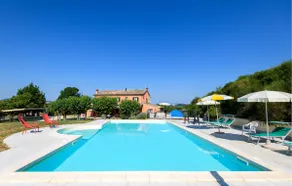 Gorgeous Home In Urbania - Image 2