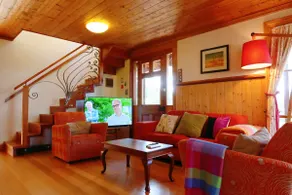 Snug Sanctuary A gem in the forest 20 min to CBD - Image 2