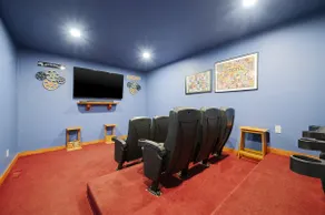 Pet friendly! Private heated pool! Theatre! - Image 4