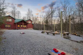 Pet friendly! Private heated pool! Theatre! - Image 2