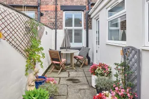Host & Stay - Railway Cottages - Image 3