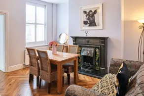 Host & Stay - Railway Cottages - Image 2