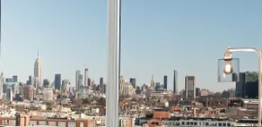 5 Star Apartment - NYC Skyline View - Image 3