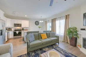 5 Mi to Charlotte Motor Speedway: Cozy Townhome - Image 5