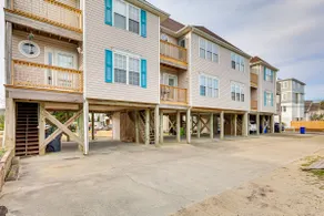 Walk to Ocean: Carolina Beach Condo w/ 2 Balconies - Image 3