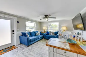 Fish, Swim & Unwind: Anna Maria Apt Steps to Beach - Image 5