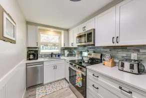 2 Blocks to Beach: Tropical Retreat in Anna Maria - Image 2