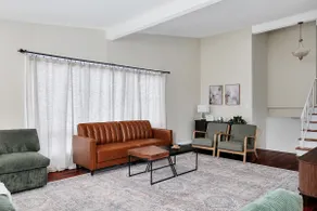 Vacation Home in Albany - Image 4