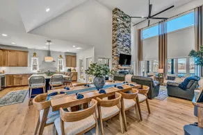 SML Sunset Escape~7 Bedroom/5 Bath~Sleeps 18 - Image 5