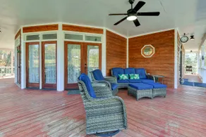 Lakeside Ranch Cabin with Optional Hot Tub - Image 3