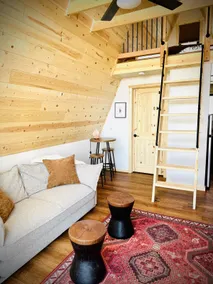The Scout a cozy mountain cabin with million dollar view - Image 3