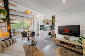Casa Paillote - On the Port - Air Conditioning - Calm and Cozy - Image 5