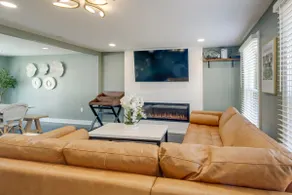 Family Friendly: Modern Apt in Fort Washington - Image 4