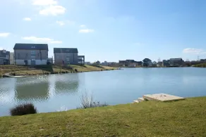 Still Waters - Luxury Lakeside Retreat with Hot Tub - Image 3