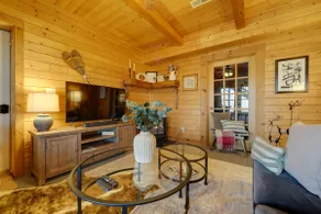 Secluded Mtn-view Retreat in Mars Hill - Image 4