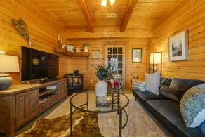 Secluded Mtn-view Retreat in Mars Hill - Image 3